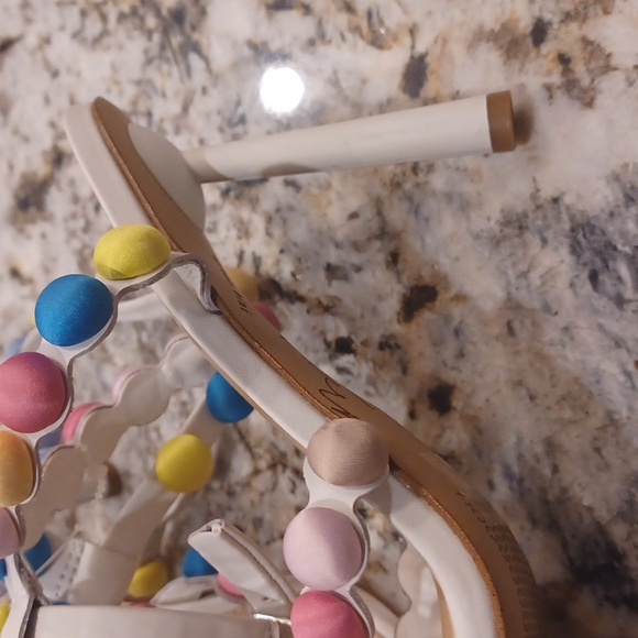 Gianni Bini Jess Southern  the Phoebe Rainbow Bobble Bead Dress women's Sandals - Picture 5 of 7